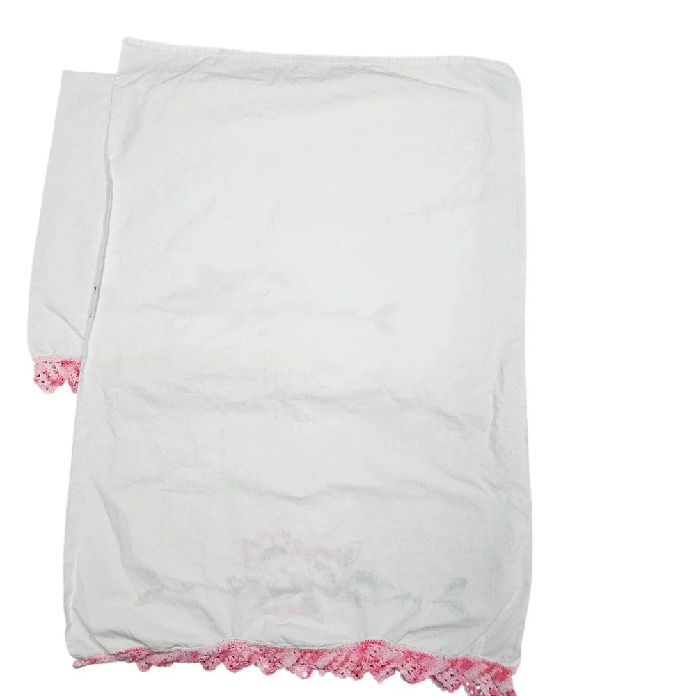 Vintage Handmade Embroidered Pillowcase‎ Set Pink Floral Crochet White Cottage